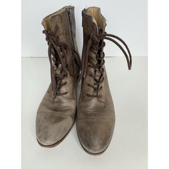 Frye Women’s Size 8 Lace Up Courtney Combat Gray Taupe Boot Block Heels Grunge - Picture 4 of 12